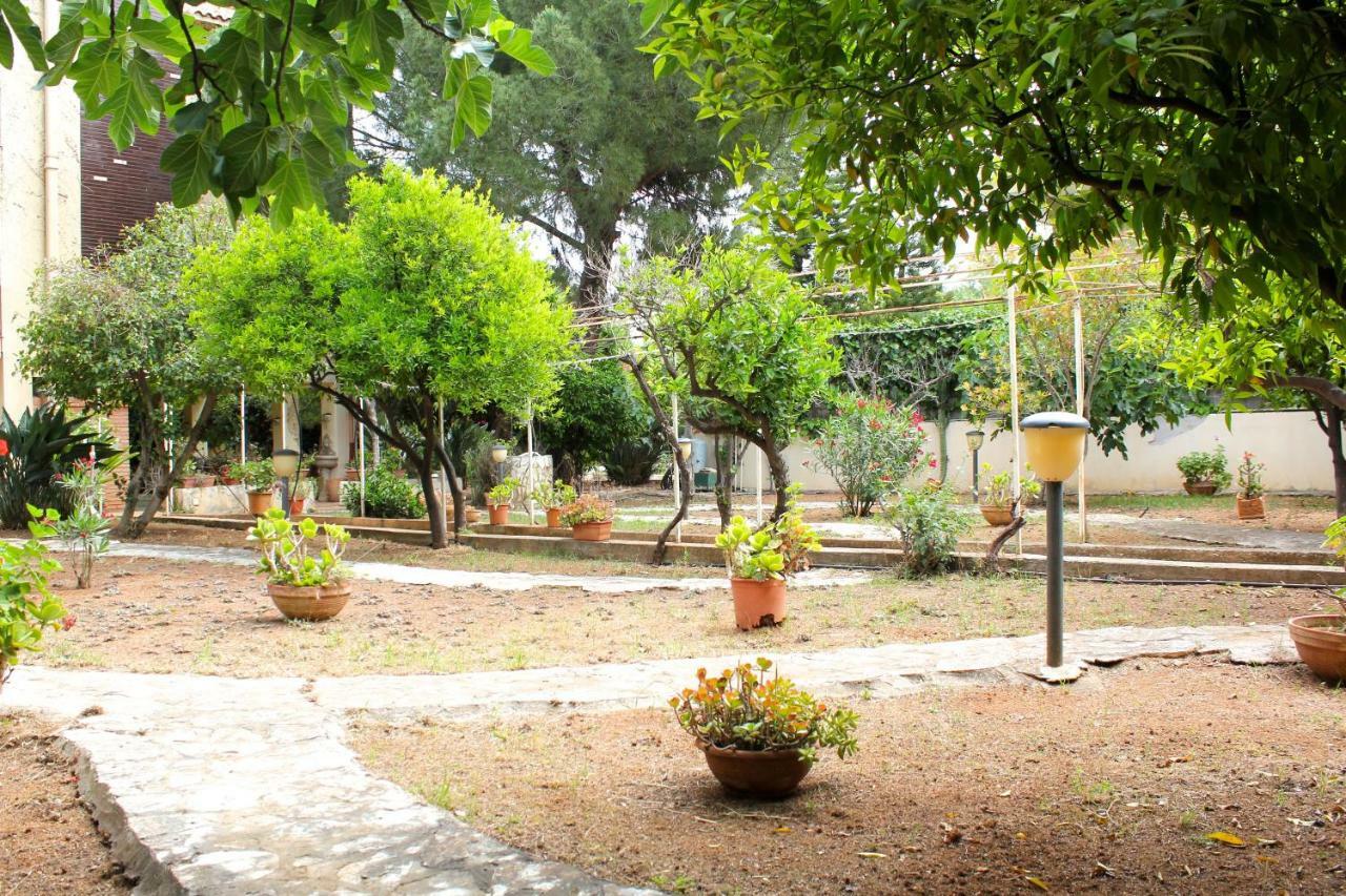 Gli Artisti Apartments & Rooms Bagheria Ngoại thất bức ảnh